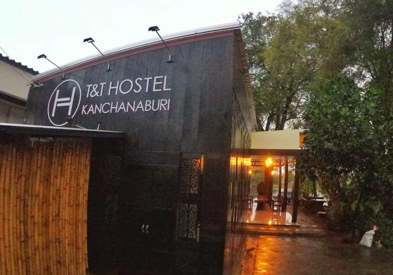 T & T Hostel Kanchanaburi City Exteriör bild